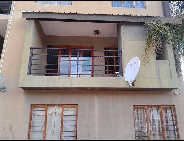 2 BEDROOM APARTMENT FOR SALE IN CAPRICORN